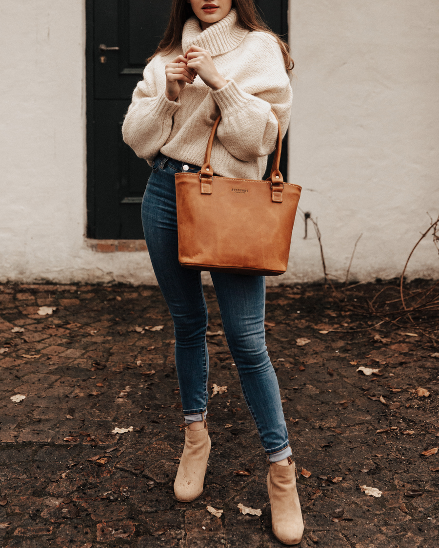 The Lady Handbag